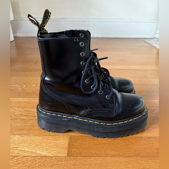 Dr. Martens Black Jadon Boot Smooth Leather Platforms - Picture 5 of 6